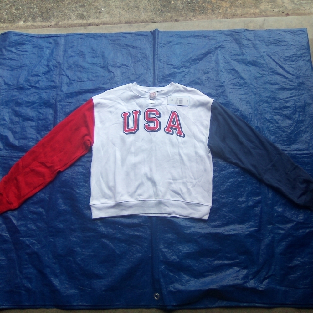 Modern Lux White and Blue USA Sweatshirt